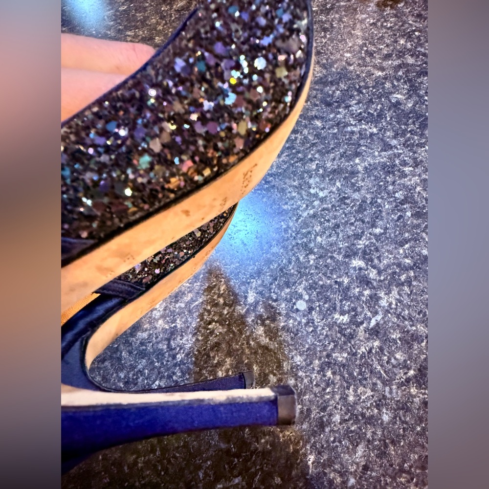 KATE SPADE Italian Leather Navy Blue Multicolor Rainbow Glitter Slingback Heels! - Picture 3 of 7
